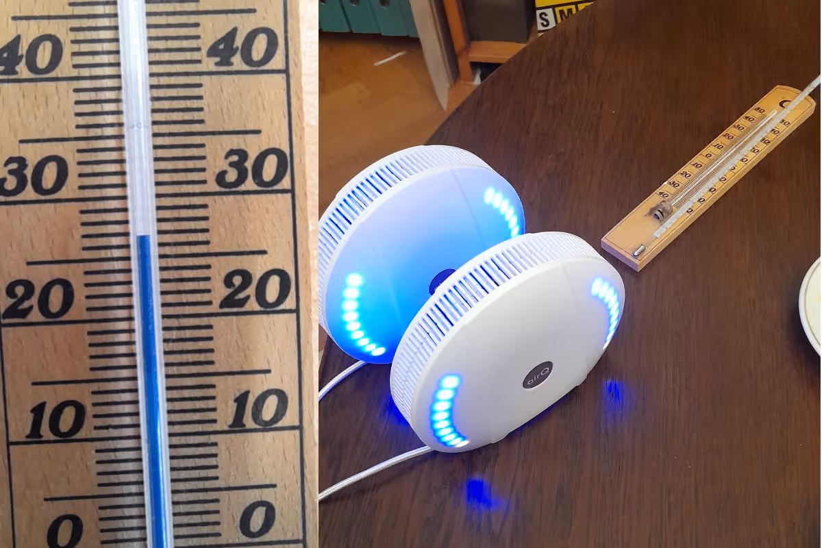 Thermometer und zwei air-Q light im Klassenraum